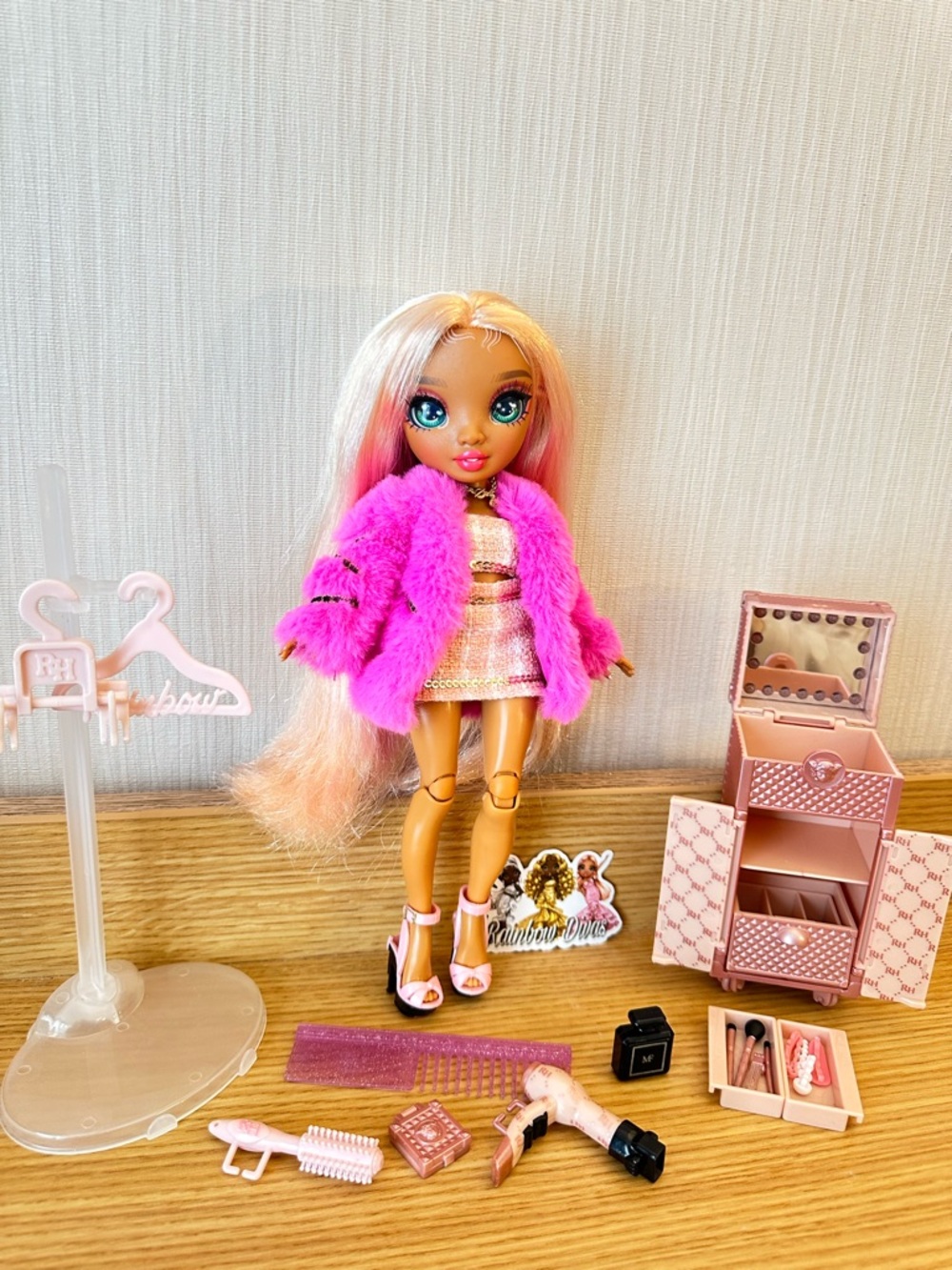 Ultra Rare Highly Desirable Collectible Rainbow High Sabrina St. Cloud Doll